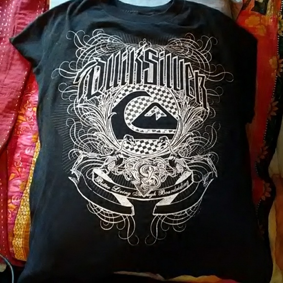 Mens Black Quicksilver tee - Picture 2 of 2